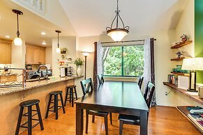 Boating, Pickleball & More: Condo Near Lake Keowee