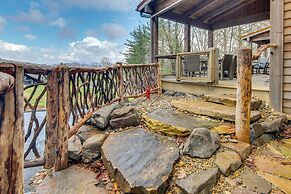 1 Mi to Panthertown Valley: Mountain Lodge w/ Deck