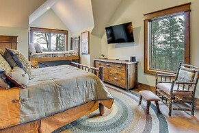 1 Mi to Panthertown Valley: Mountain Lodge w/ Deck