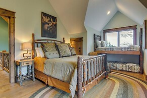 1 Mi to Panthertown Valley: Mountain Lodge w/ Deck