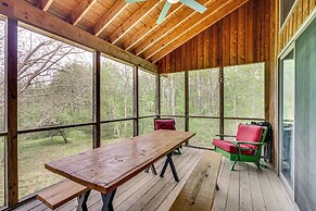11 Mi to Massanutten: Peaceful Cabin w/ Deck