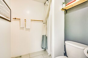 11 Mi to Massanutten: Peaceful Cabin w/ Deck