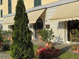 Sarzana Park Hotel
