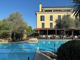 Sarzana Park Hotel