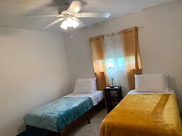 Boaters Dream Getaway In Cape Coral 4 Bedroom Home