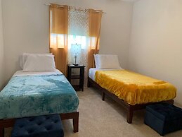 Boaters Dream Getaway In Cape Coral 4 Bedroom Home