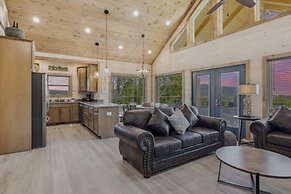 Celestial Haven 3 Bedroom Cabin