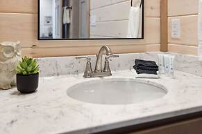 Celestial Haven 3 Bedroom Cabin