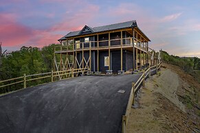 Celestial Haven 3 Bedroom Cabin