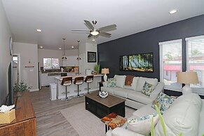 Modern Ascend 2 Bedroom Townhouse