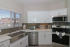 Modern Ascend 2 Bedroom Townhouse