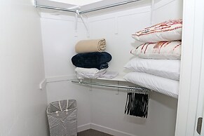 Modern Ascend 2 Bedroom Townhouse