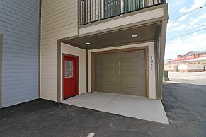 Modern Ascend 2 Bedroom Townhouse