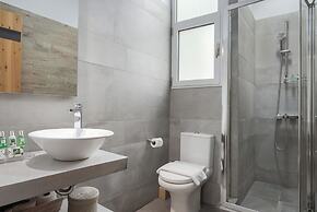 Acropolis Atmospheric Apartment