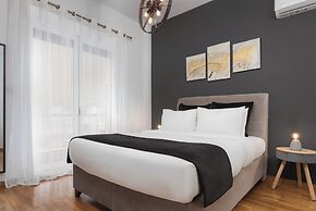 Acropolis Atmospheric Apartment