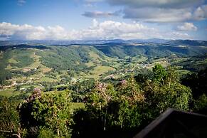 Chale Entre as Nuvens - Rancho Queimado