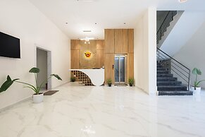 Whiteridge Premium Hotel Hitech city