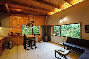 Oceana Suites Eco Lodge Lophosoria