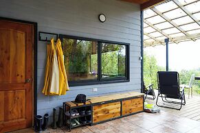 Oceana Suites Eco Lodge Lophosoria