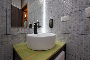 Oceana Suites Eco Lodge Lophosoria