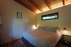 Oceana Suites Eco Lodge Lophosoria
