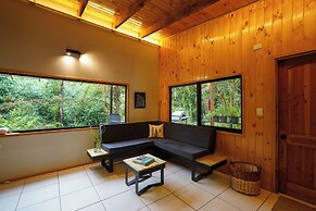 Oceana Suites Eco Lodge Lophosoria