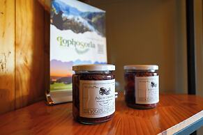 Oceana Suites Eco Lodge Lophosoria