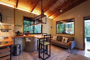 Oceana Suites Eco Lodge Lophosoria