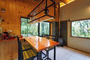 Oceana Suites Eco Lodge Lophosoria