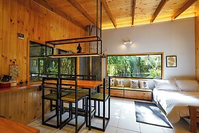 Oceana Suites Eco Lodge Lophosoria