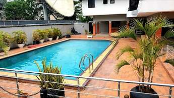 ZINA APARTMENT