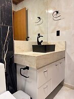 Chalé com Jacuzzi a 8km de Santa Teresa