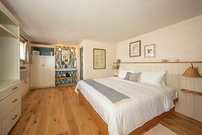 Reel 'em Inn Rockport