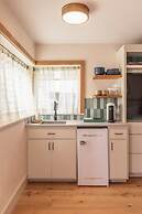 Reel 'em Inn Rockport