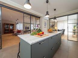 Luxury Golf Villa in Bogogno