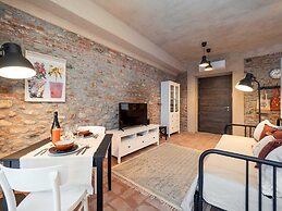 Green Lodge - Apartment 3 - 1 BR 1 Bath