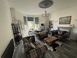 6 Guests - 3 Bedrooms - Sea View - Pet Friendly
