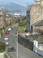 6 Guests - 3 Bedrooms - Sea View - Pet Friendly