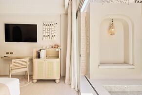 PE-LA Thapae Boutique Hotel