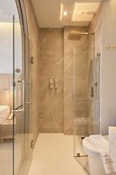 PE-LA Thapae Boutique Hotel