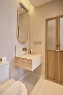 PE-LA Thapae Boutique Hotel