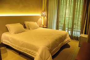 Eagle Boutique Hotel