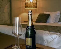 Eagle Boutique Hotel