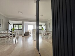 Levon Villa Boutique Hotel