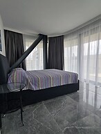 Mercury Suites - Skydream Getaways