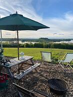 The Hide At Manton Bay Glamping Retreat