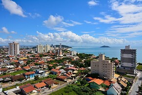 Apartamento a 1 km do Beto Carrero World