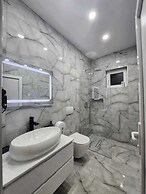 London Restaurant Hotel