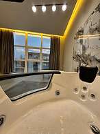London Restaurant Hotel