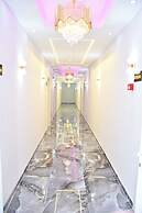 London Restaurant Hotel